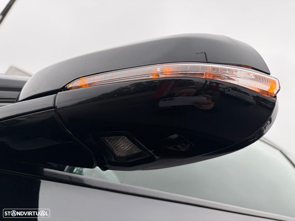 Volvo V40 Cross Country D2 Momentum - 20