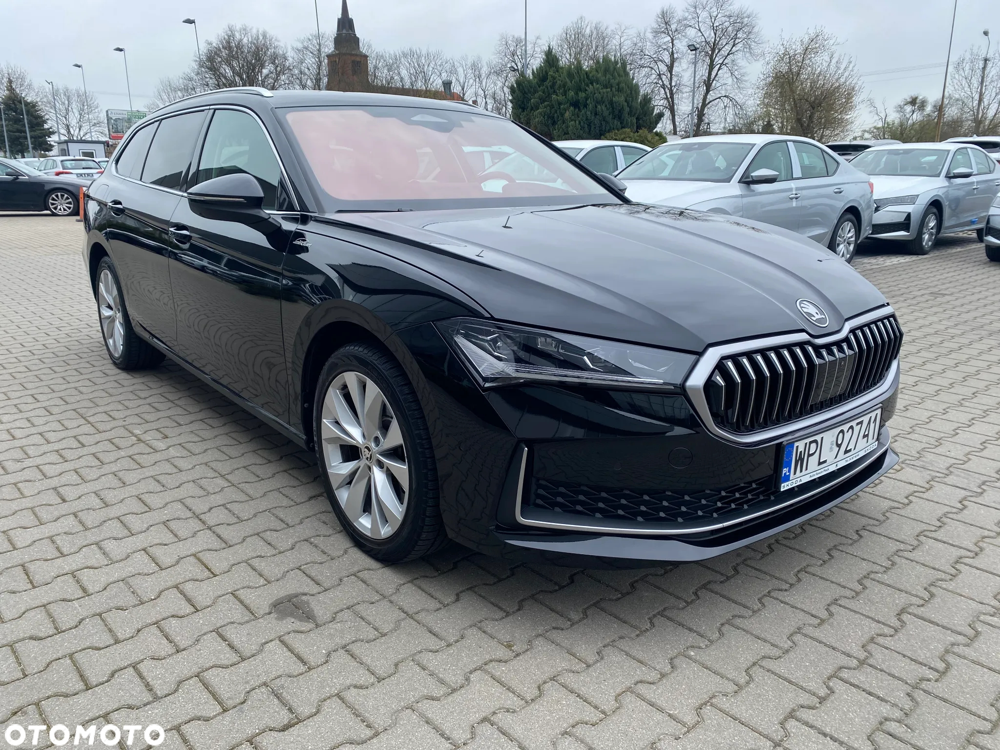 Skoda Superb 2.0 TDI SCR 4x4 L&K DSG - 4