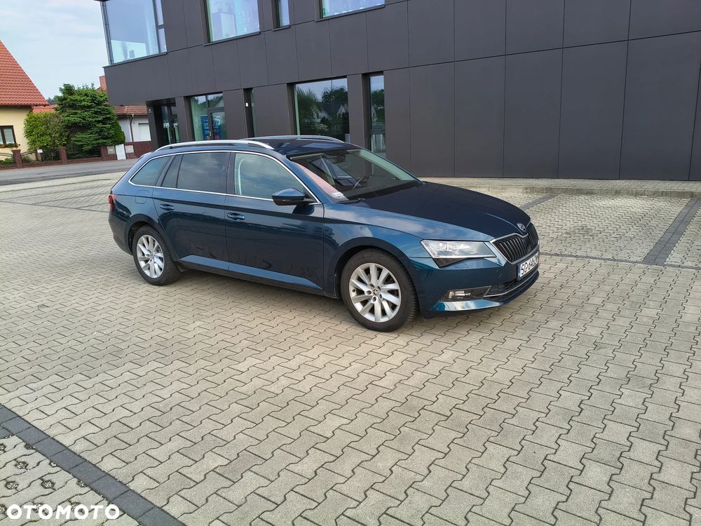 Skoda Superb 2.0 TDI Style DSG - 14