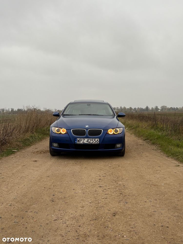 BMW 3 Series 2006 photo 2