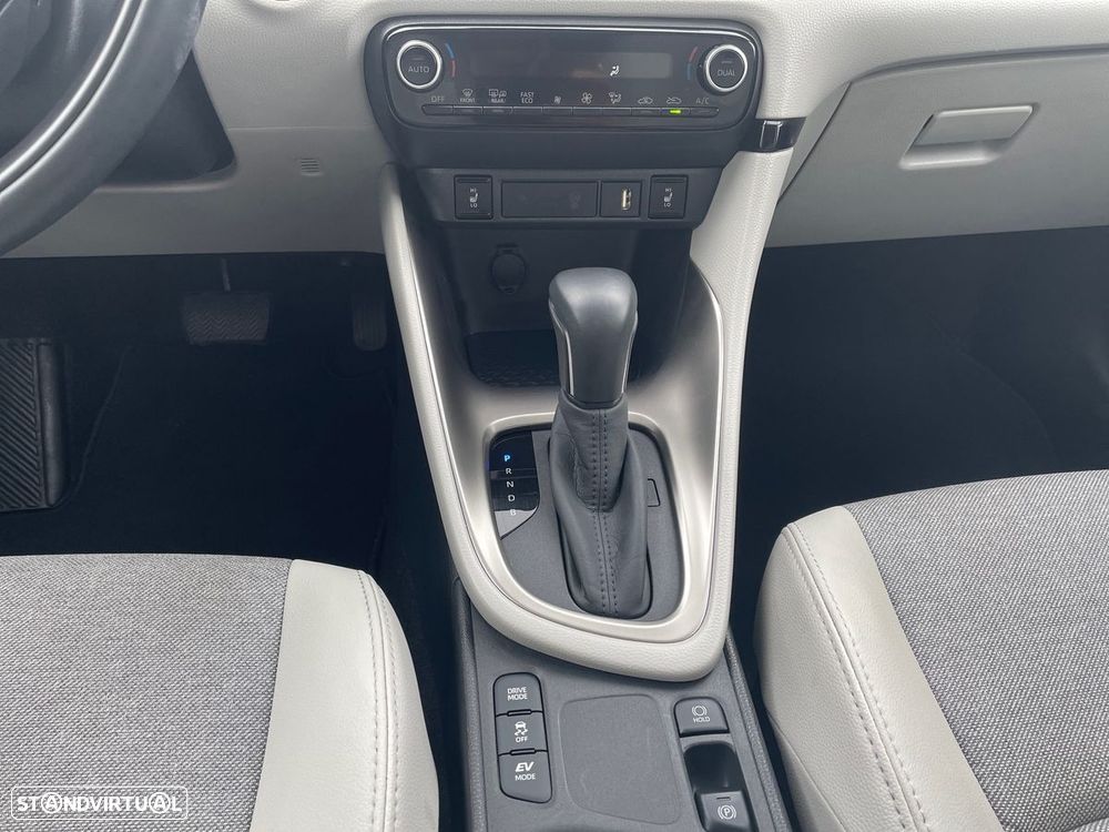 Toyota Yaris - 21