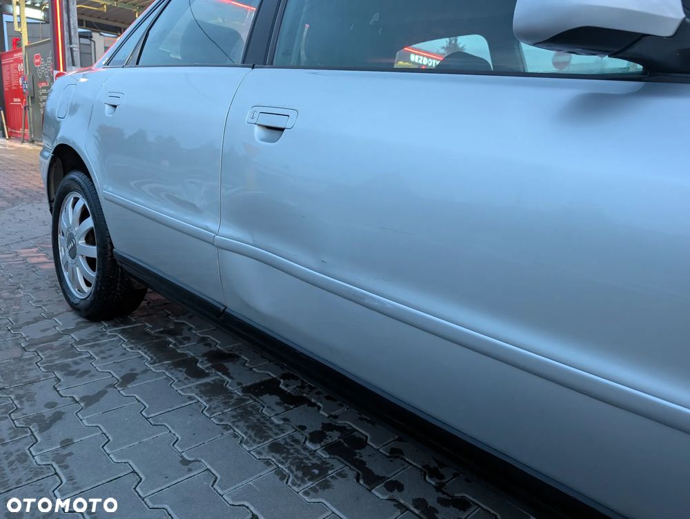 Audi A4 Limousine - 10