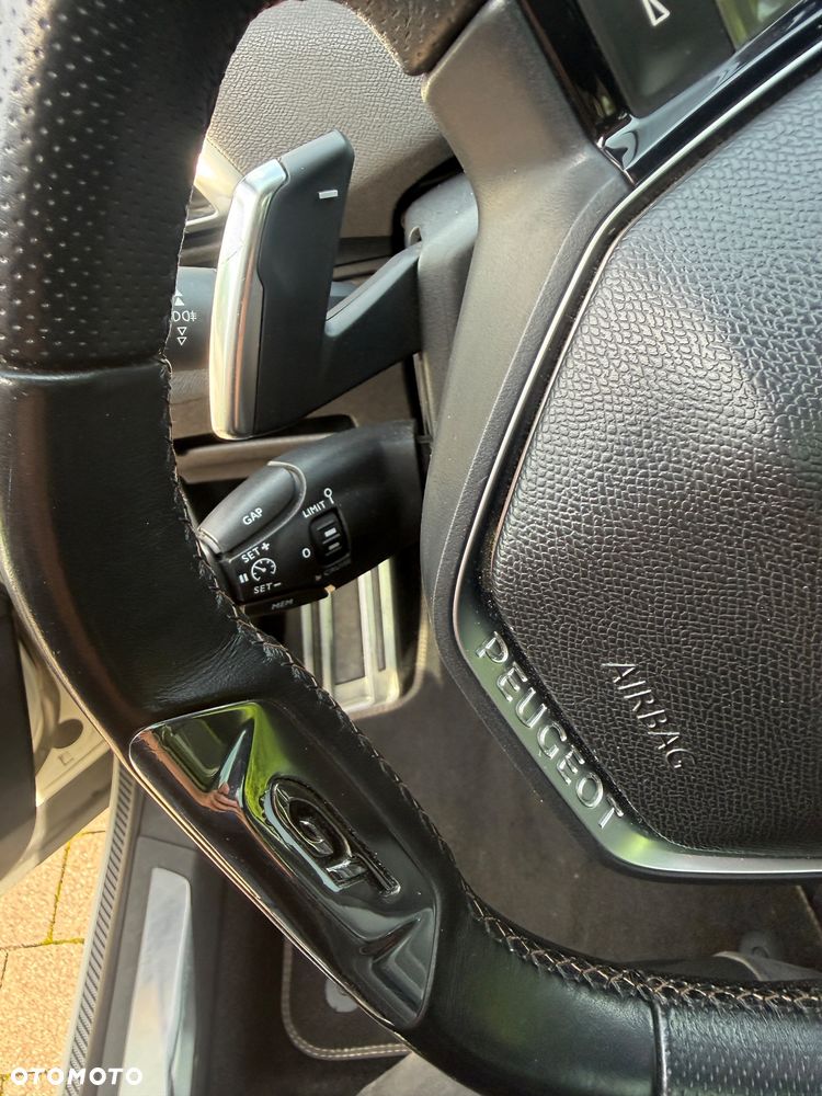 Peugeot 3008 BlueHDi 180 Stop & Start EAT6 GT - 23