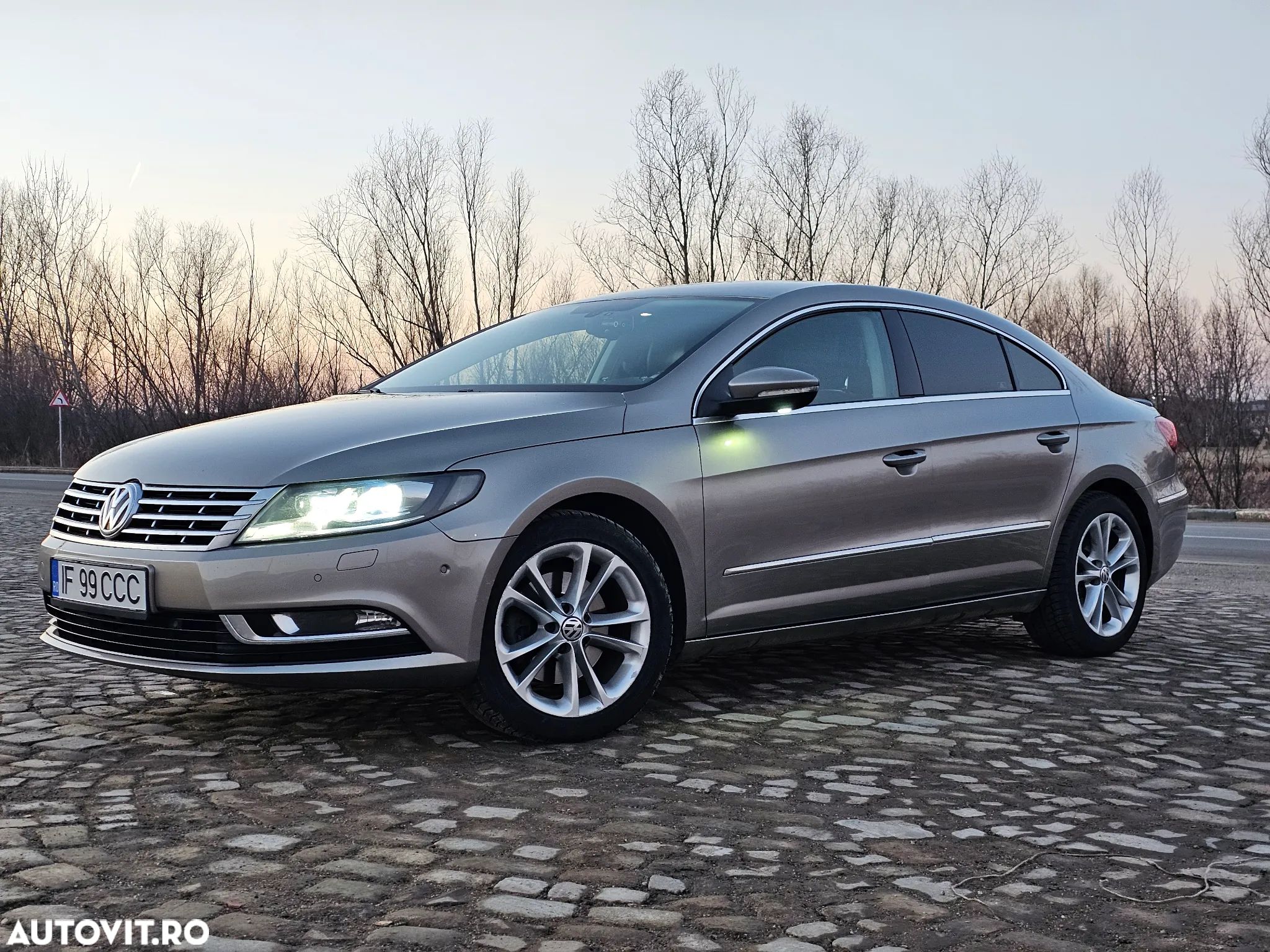 Volkswagen Passat CC 2.0 TDI DSG Blue TDI - 1