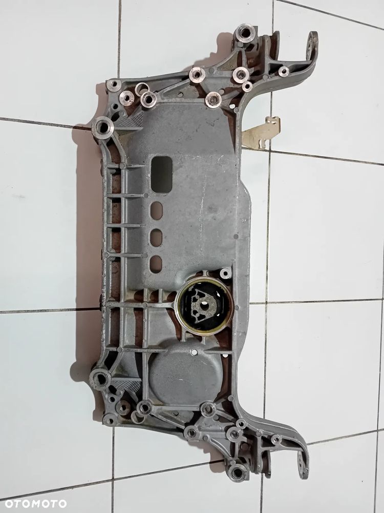 Wózek sanki przód Audi Q3 2015 2.0 TDI 3C0199369H - 4