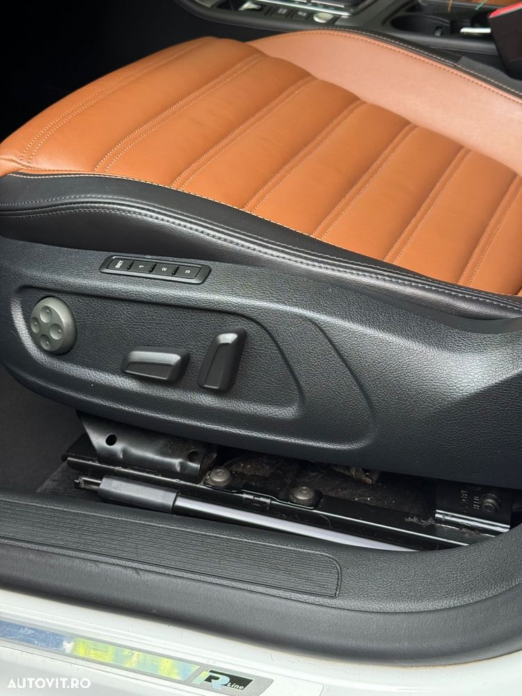 Volkswagen Passat CC - 25