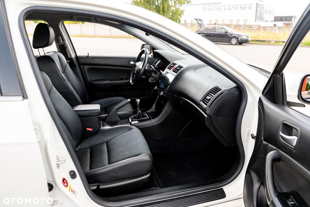 Honda Accord 2.4 Executive - 24