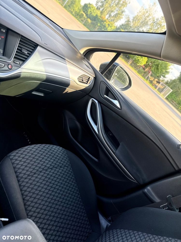 Opel Astra 1.6 CDTI Enjoy - 13
