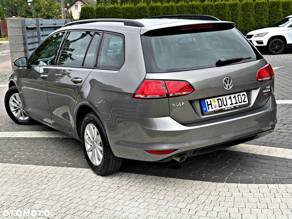 Volkswagen Golf 1.6 TDI BlueMotion Technology Comfortline - 11