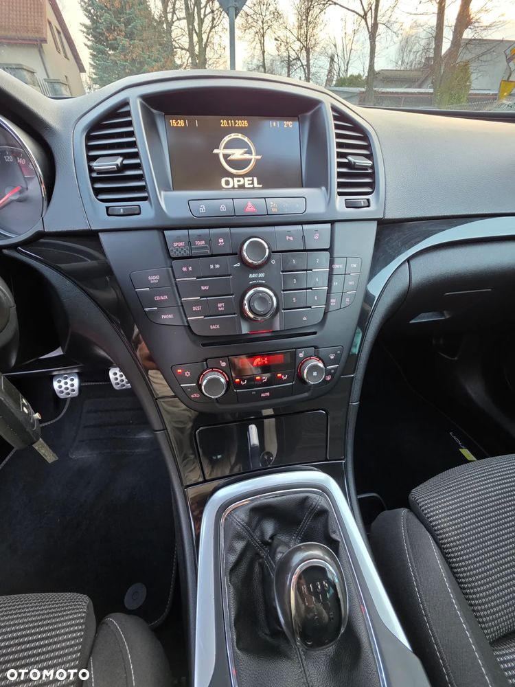 Opel Insignia 2.0 CDTI - 18