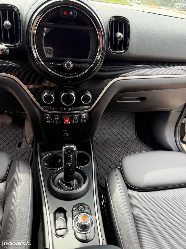 MINI Countryman Cooper D Classic Auto - 14