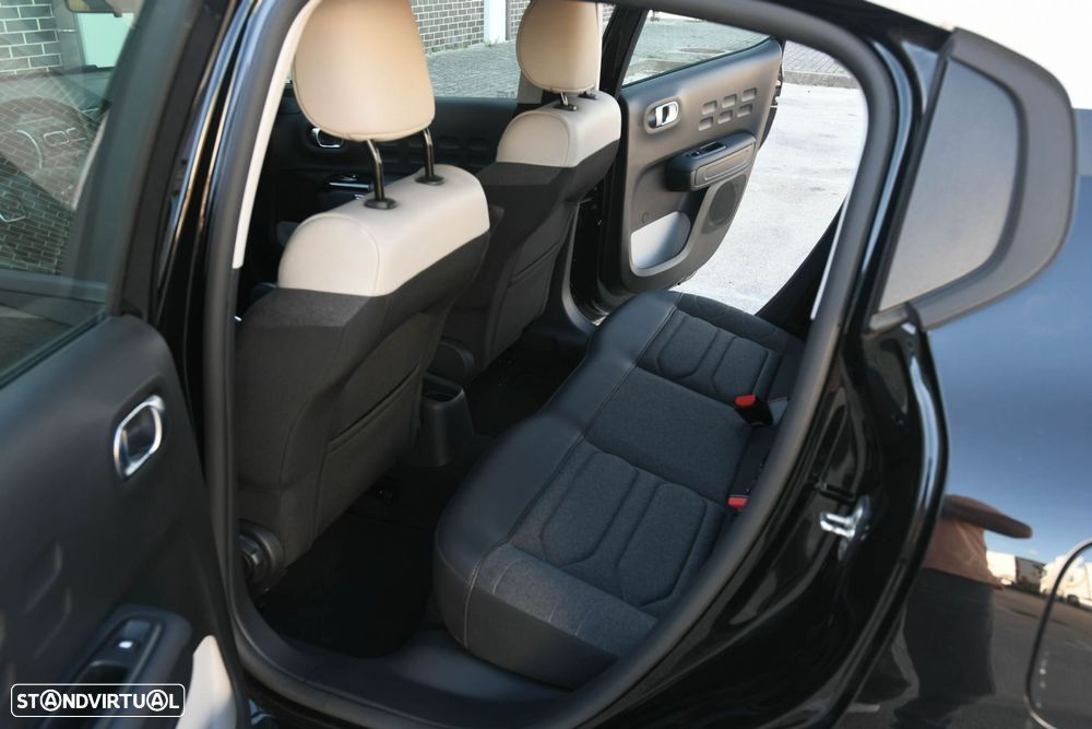 Citroën C3 1.2 PureTech Shine — fotografia 12