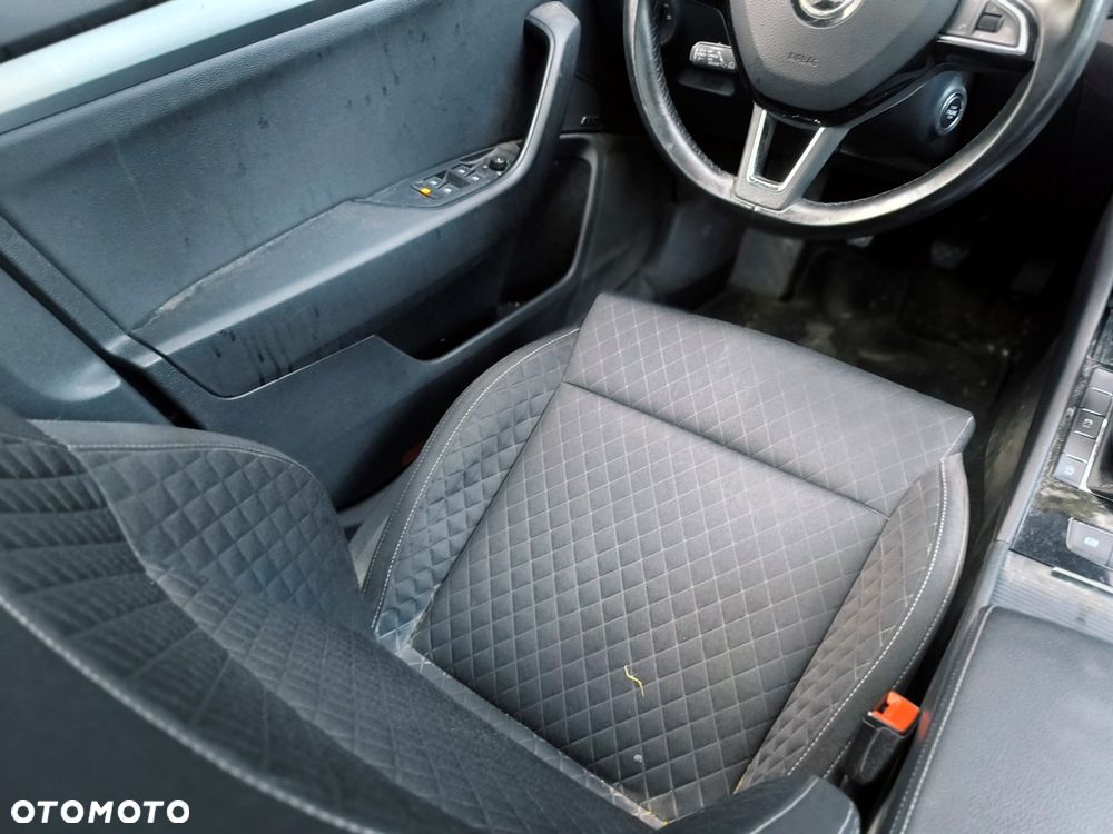 Skoda Superb 2.0 TDI L&K - 7