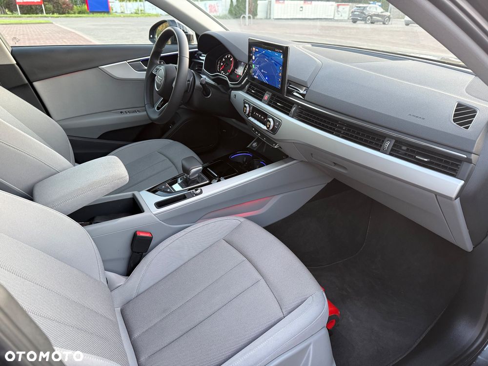 Audi A4 Limousine 40 TFSI mHEV S Line S tronic - 10
