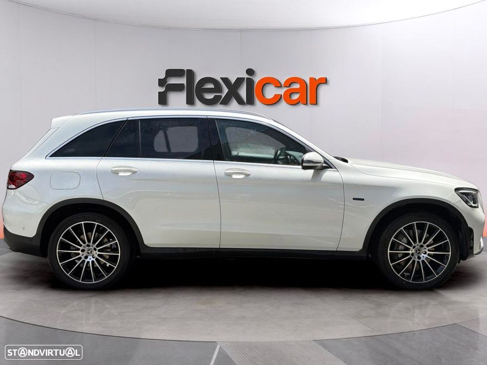 Mercedes-Benz GLC 300 e 4Matic - 3