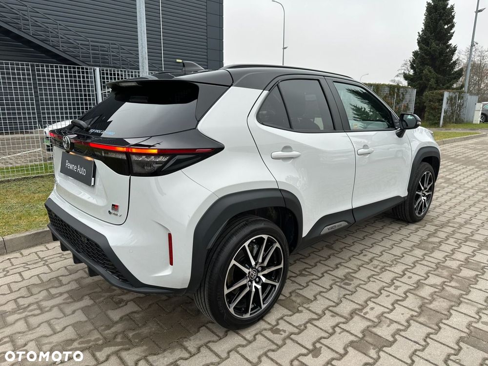 Toyota Yaris Cross Hybrid 1.5 GR Sport - 21