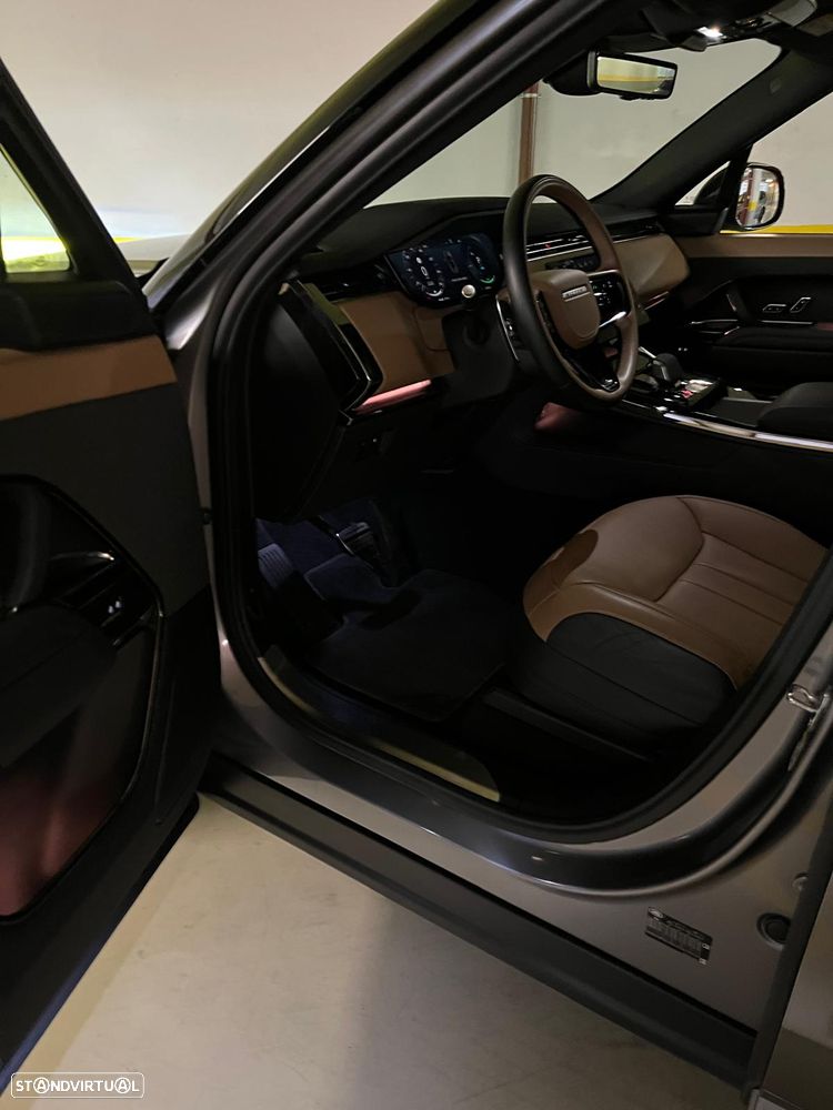 Land Rover Range Rover Sport 3.0 P460e Dynamic HSE - 7