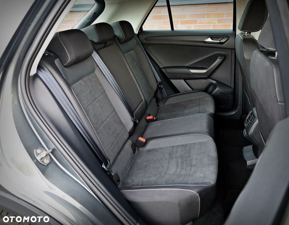 Volkswagen T-Roc 1.5 TSI Style DSG - 25