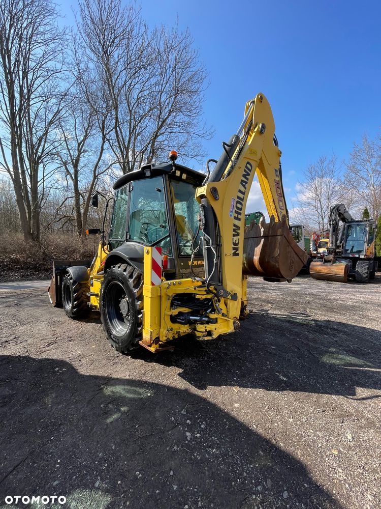 New Holland B100C - 5