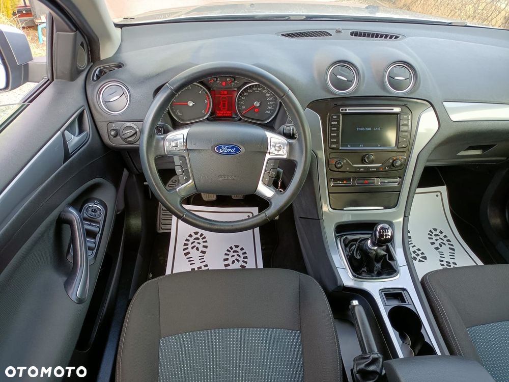 Ford Mondeo 2.0 TDCi Business Edition - 15