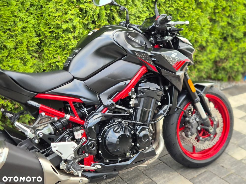 Kawasaki Z 900 - 25
