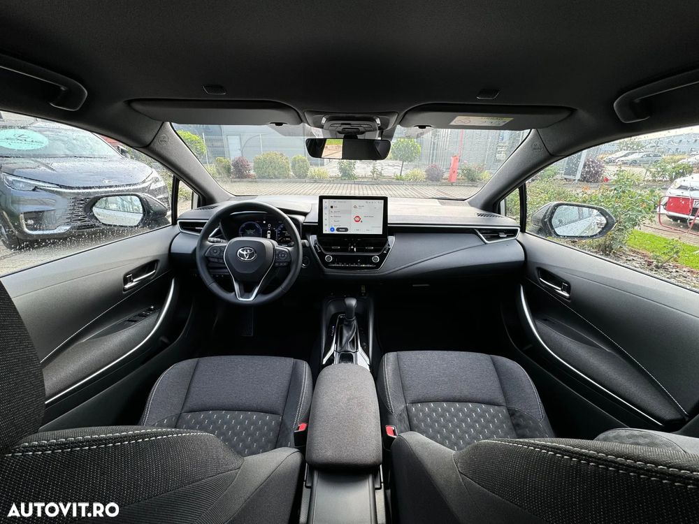 Toyota Corolla Sedan 1.8 HEV Business - 19