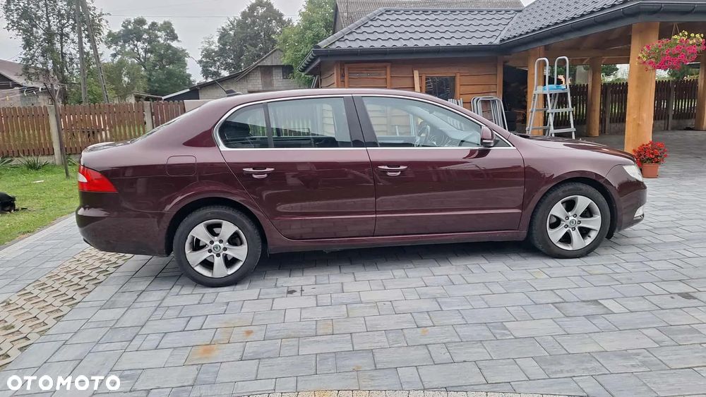 Skoda Superb 1.8 TSI Active - 8