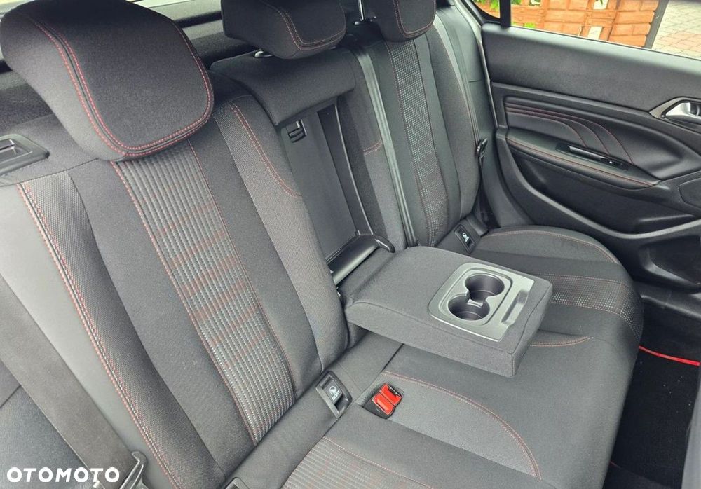 Peugeot 308 - 15