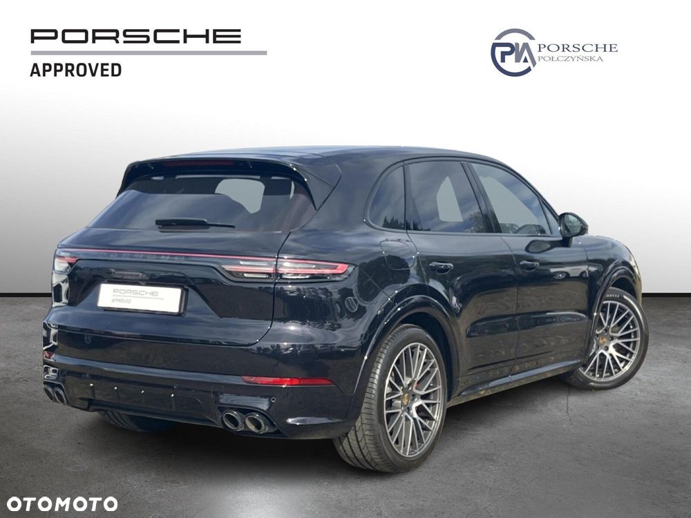 Porsche Cayenne - 5