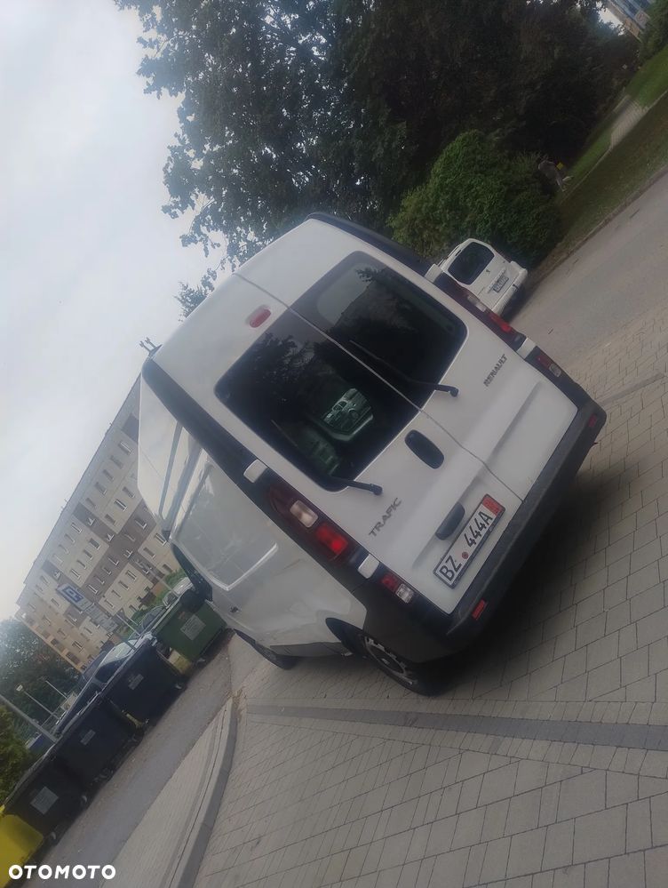 Renault Trafic - 3