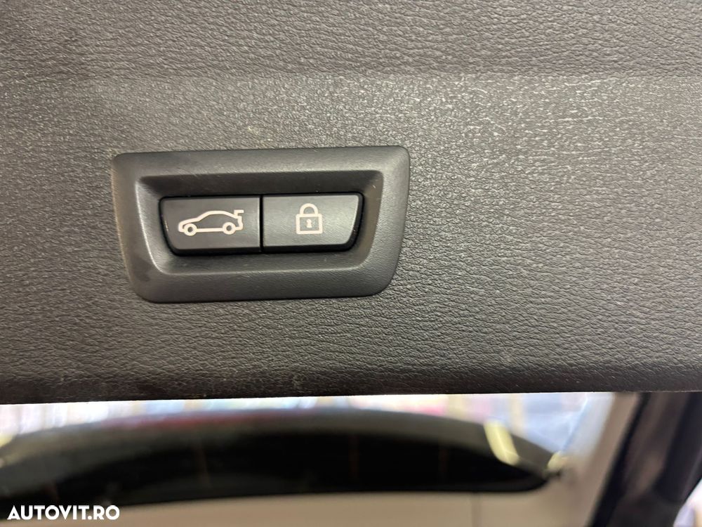 BMW X1 xDrive25d AT Sport Line - 11