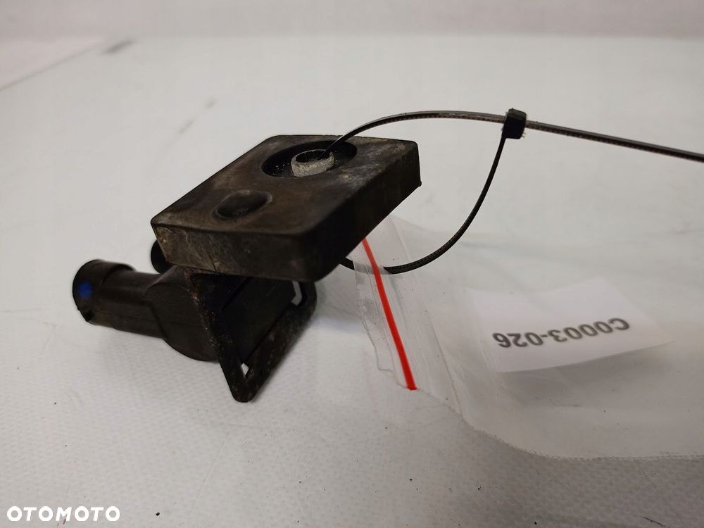 zaworek podciśnienia 2.5 d voyager iv - 1