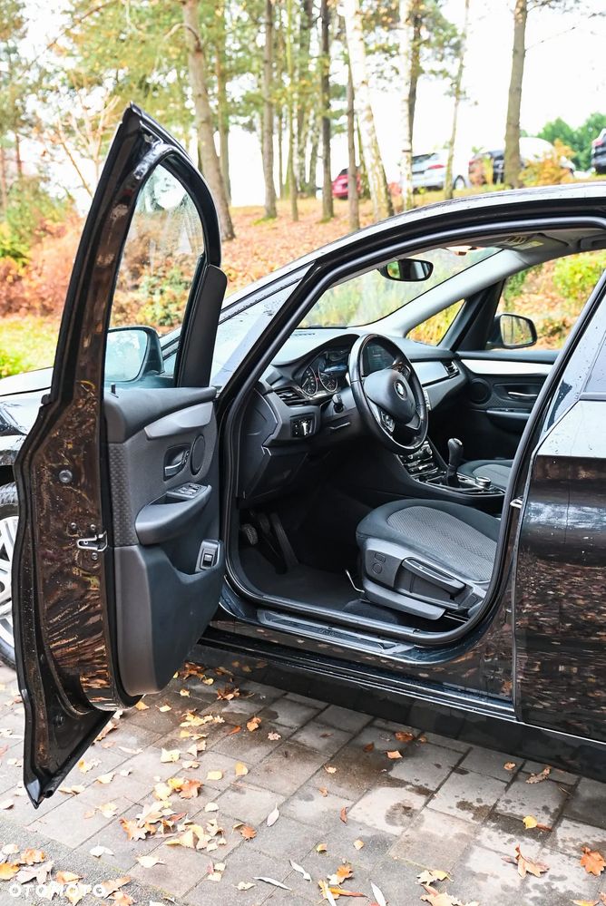 BMW Seria 2 216d - 3