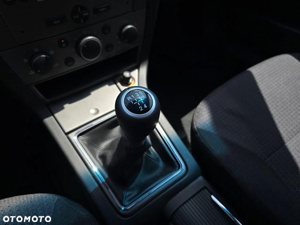 Opel Vectra 1.8 Edition - 30
