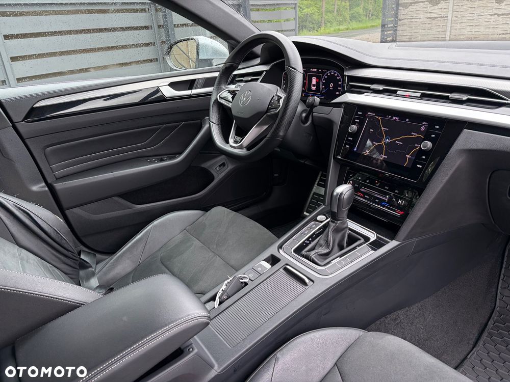 Volkswagen Arteon 2.0 TDI 4Motion R-Line DSG - 24