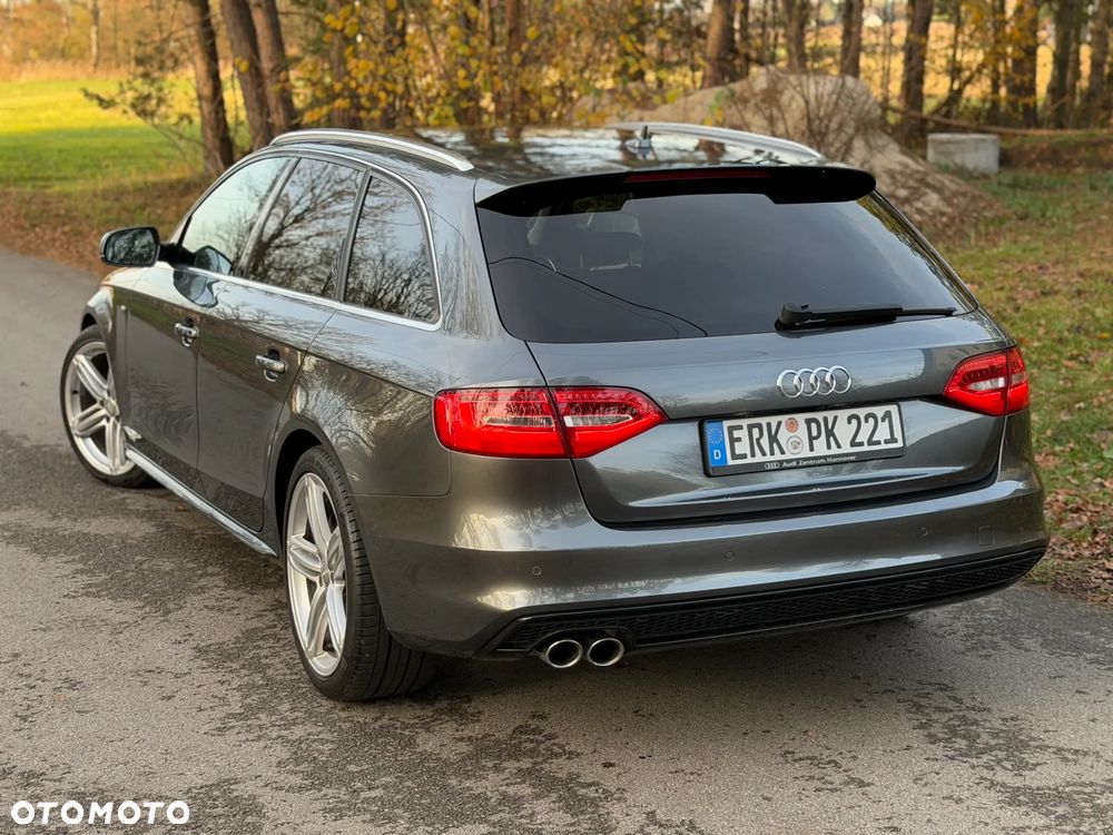 Audi A4 Avant 2.0 TDI DPF clean diesel multitronic S line Sportpaket - 23