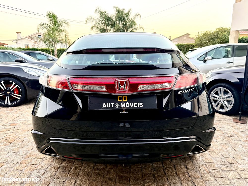 Honda Civic 1.4 i-VTEC Elegance - 3