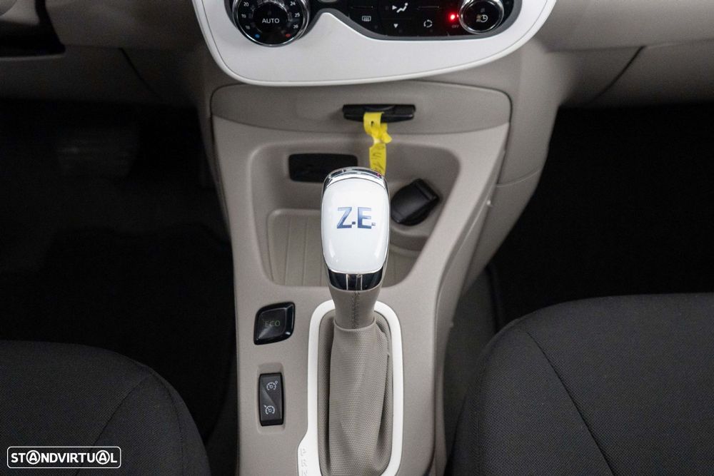 Renault Zoe (c/ Bateria) Life 40 - 22