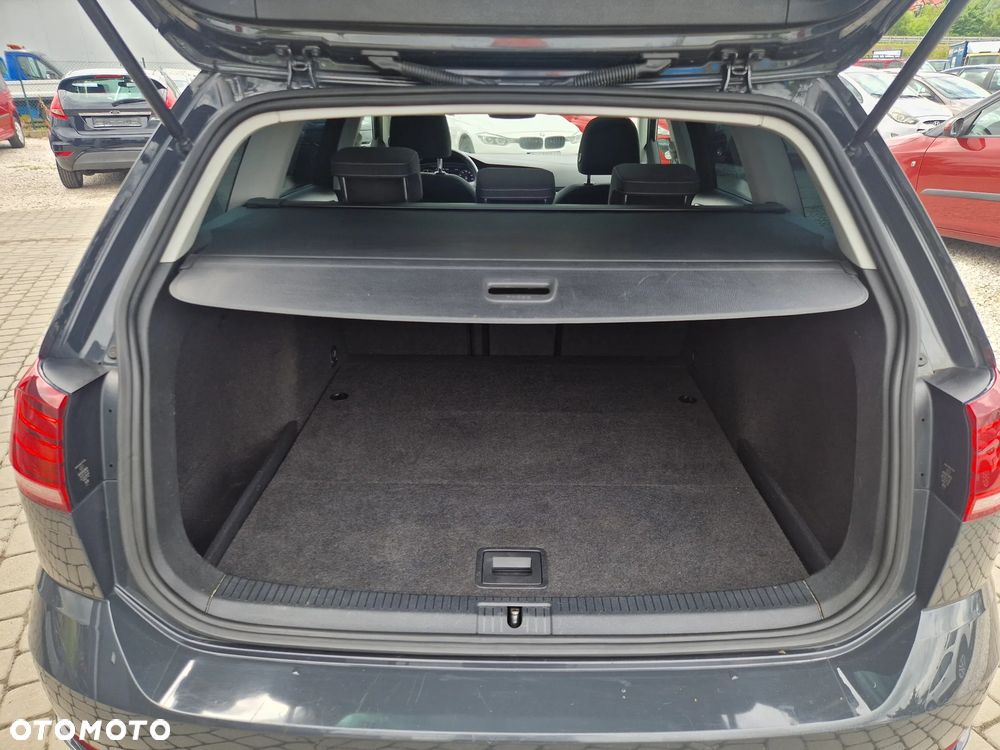 Volkswagen Golf 2.0 TDI SCR 4Motion DSG Highline - 20