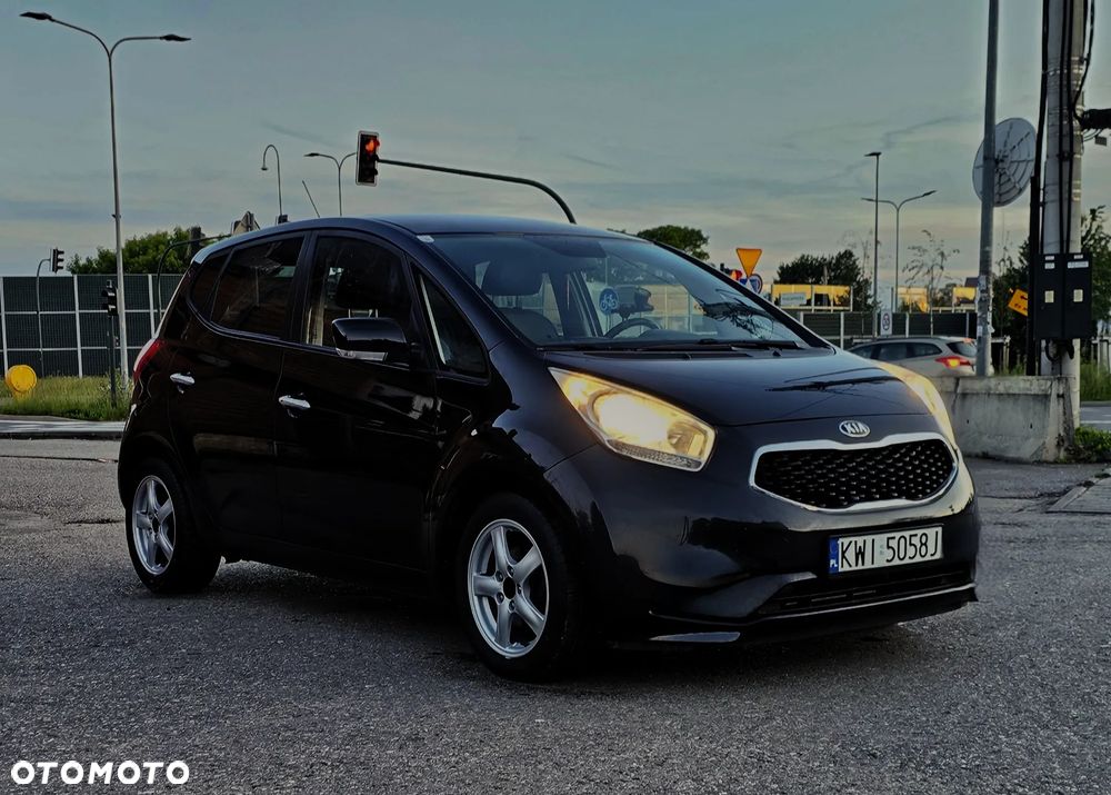 Kia Venga 1.6 CRDi 128 Business Line - 2