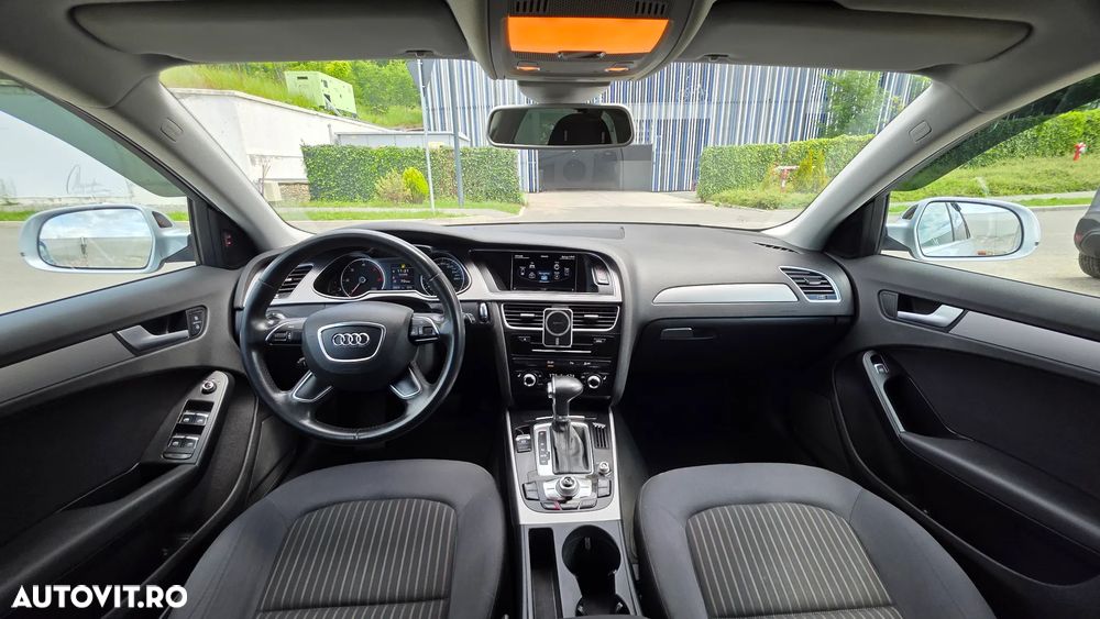 Audi A4 Avant 2.0 TDI DPF multitronic Attraction - 8
