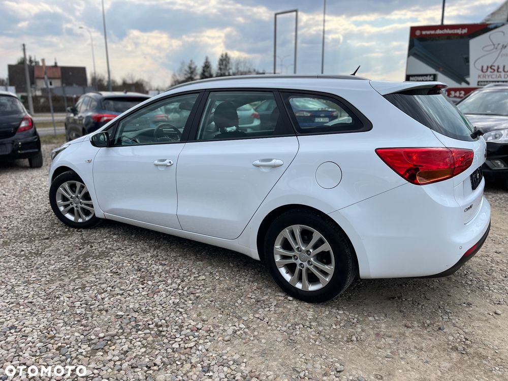 Kia Ceed 1.6 GDI Edition 7 - 6
