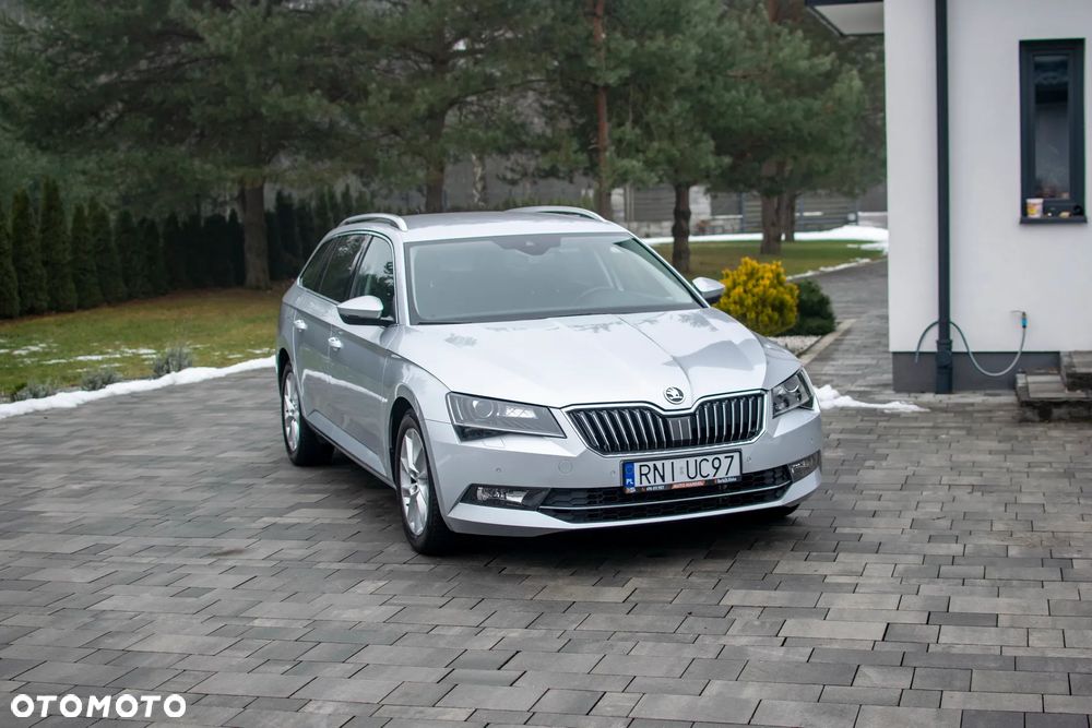 Skoda Superb - 1