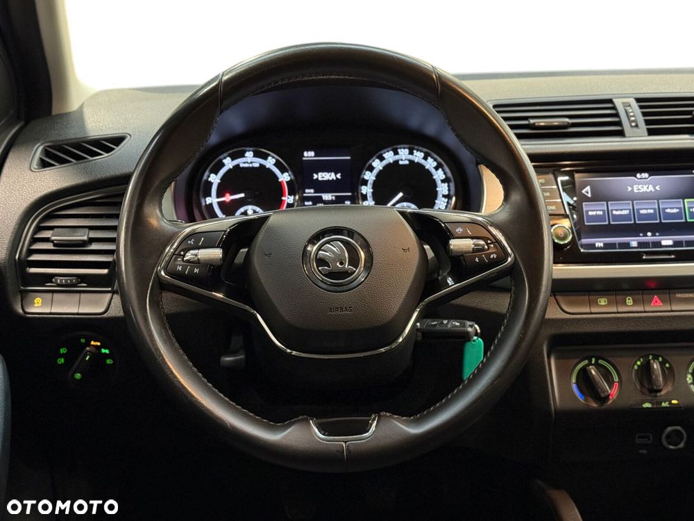 Skoda Fabia 1.0 TSI Ambition - 25