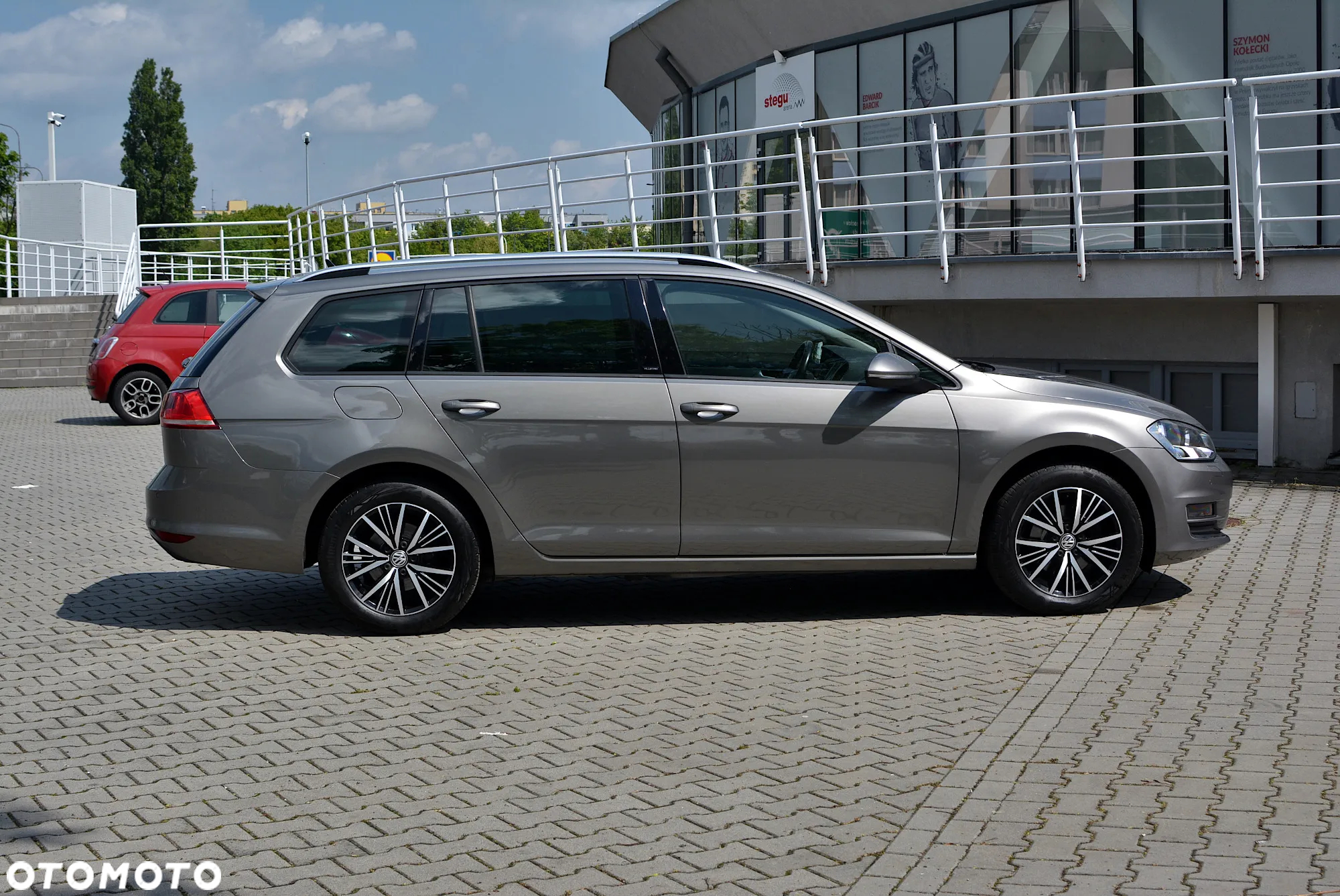 Volkswagen Golf - 3