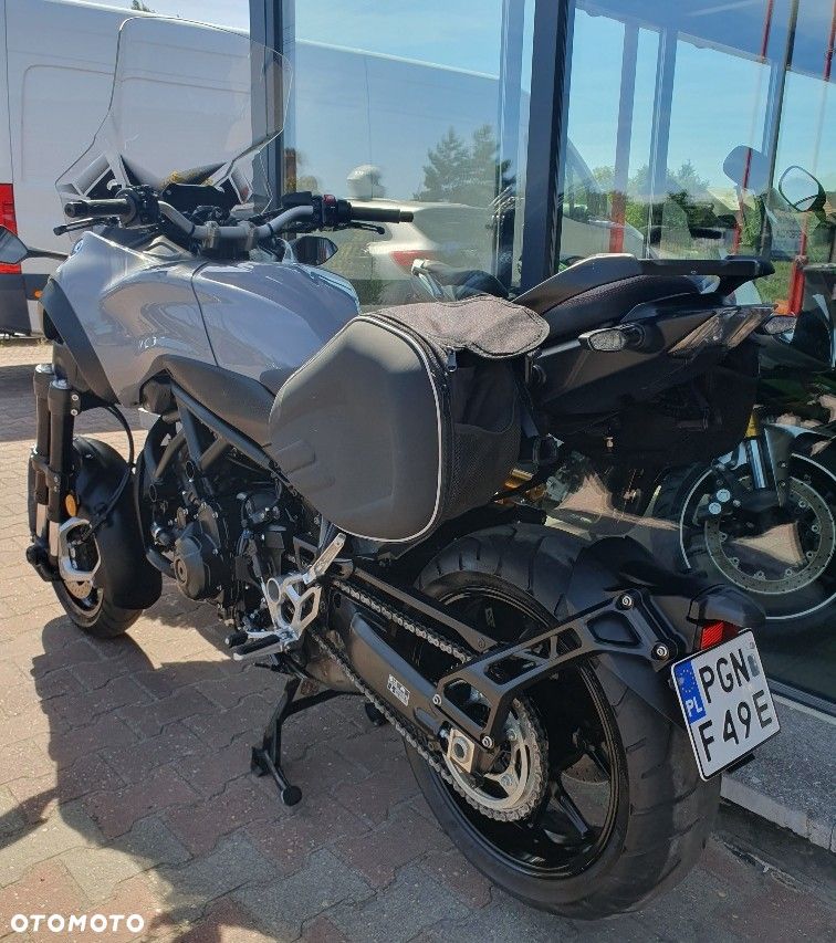Yamaha NIKEN - 11