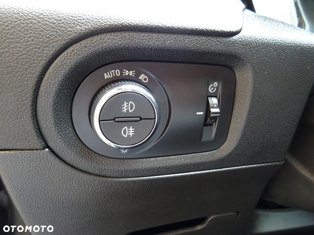 Opel Grandland X 1.5 D Start/Stop Design-Line - 16