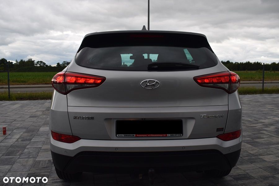 Hyundai Tucson 1.7 CRDI BlueDrive GO 2WD - 32
