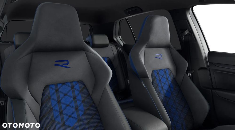 Volkswagen Golf VIII 2.0 TSI 4Motion R DSG - 9