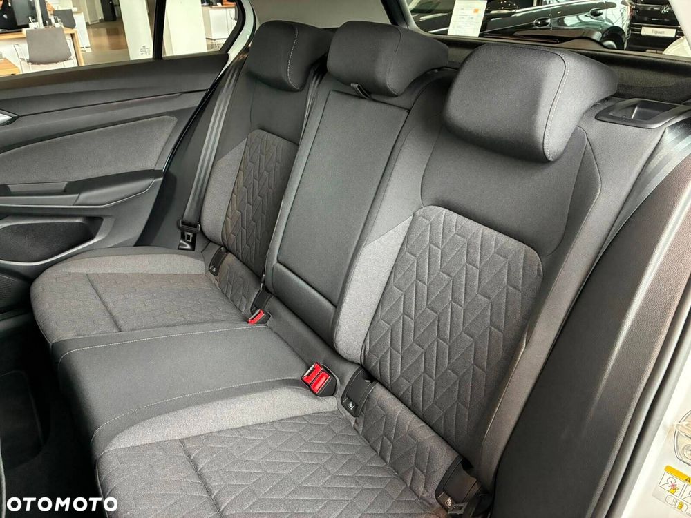Volkswagen Golf - 5